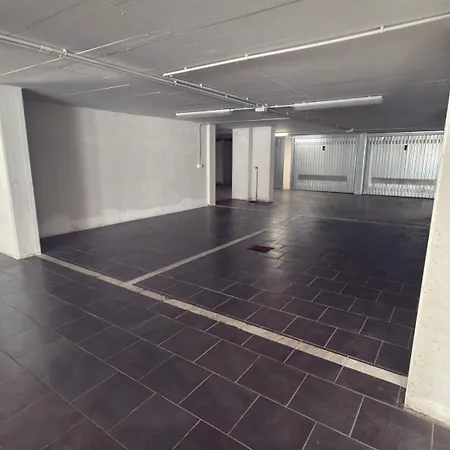 Comfort Free Parking In פירנצה